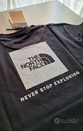 T-shirt The North Face nuova con etichetta, tg.M