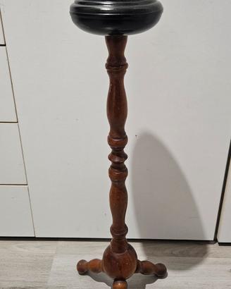 posacenere treppiedi