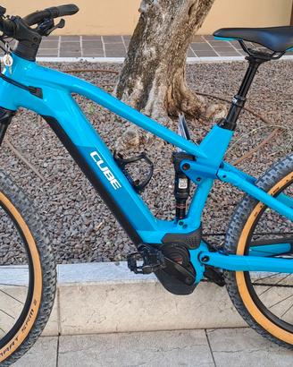 cube ebike full sospension