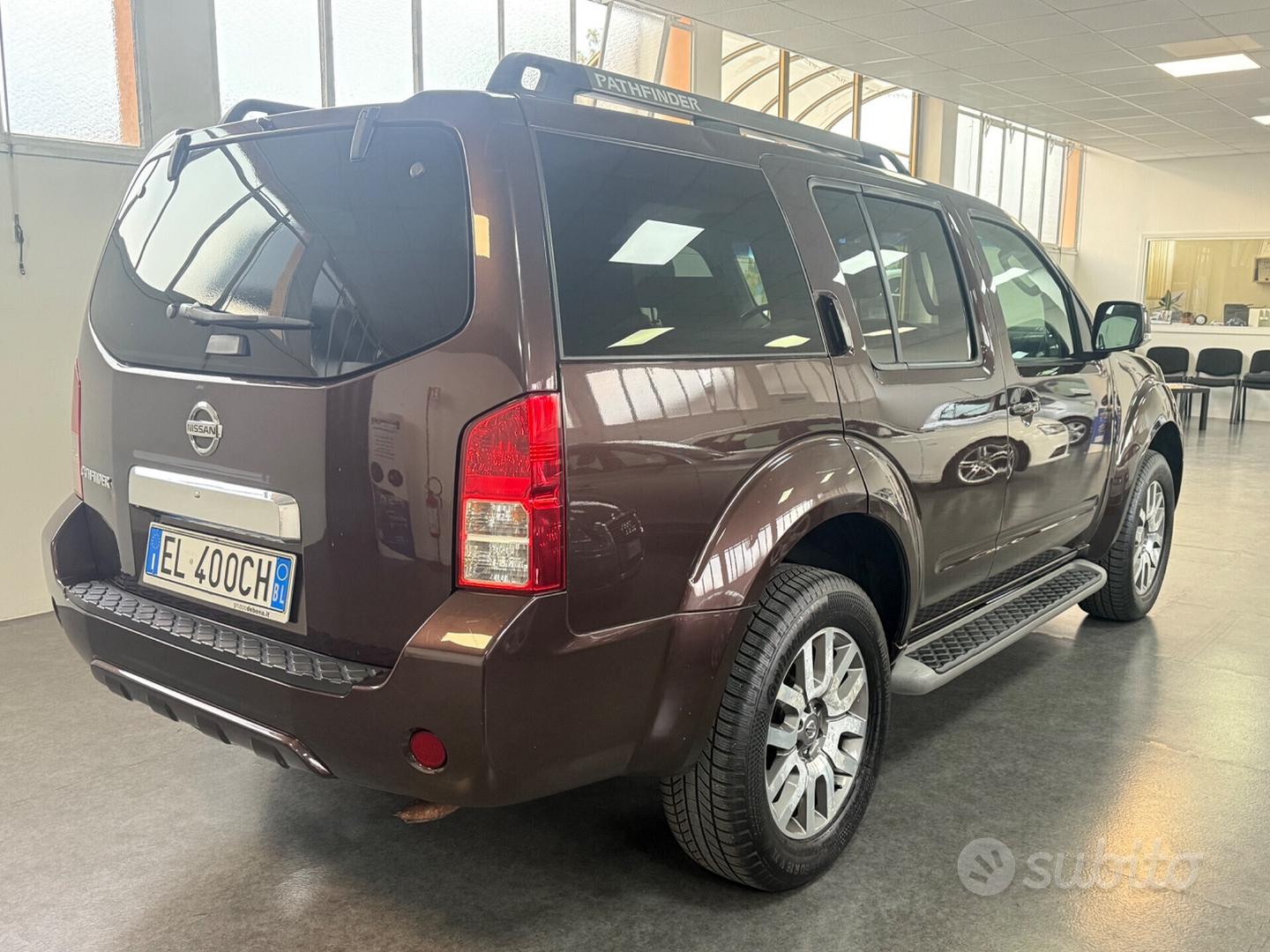 Nissan Pathfinder 2011 photo 4