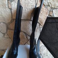 Stivali Cinti in pelle 36 nuovi mai usati