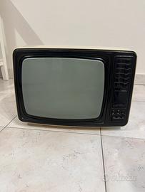 Televisore vintage Grundig Triumph 1221