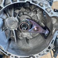 CAMBIO MANUALE COMPLETO KIA Cee'd 1Â° Serie G4FA G