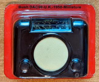 Radio Bush DAC90 (modello in scala)
