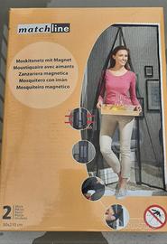 zanzariera con calamite