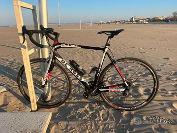 Bici da corsa in carbonio