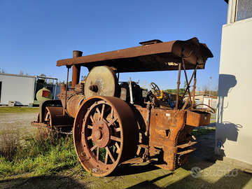 Rullo stradale con propulsore a caldaia