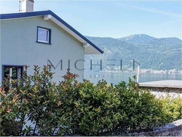 Villa di 175 m² con 5 locali e posto auto a Mandel