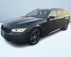 BMW Serie 5 520d Touring mhev 48V xdrive Msport au