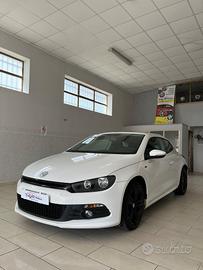 Volkswagen Scirocco 1.4 TSI R-LINE
