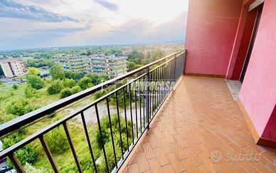 Luminoso trilocale con doppio terrazzo e vista pan