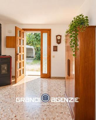 Mogliano Veneto - Schiera di Testa con Giardino