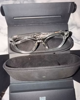 Occhiali Meta oakley