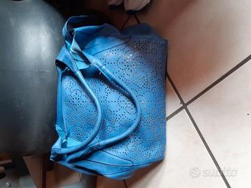 Borsa azzurra