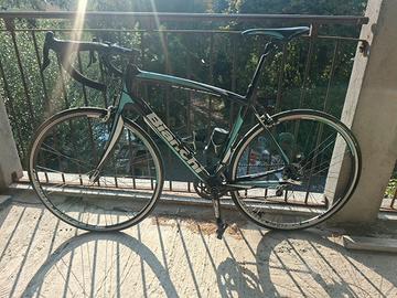bici da corsa bianchi