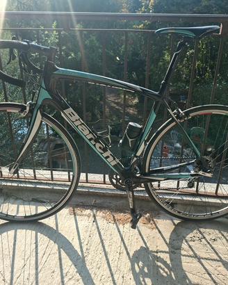 bici da corsa bianchi