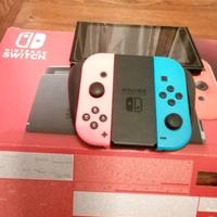 Nintendo switch con 4 videogiochi 