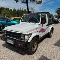 Suzuki Samurai