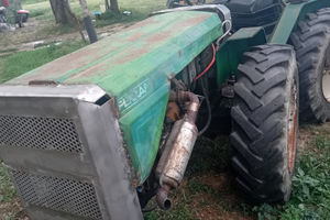 Trattore Ferrari snodabile