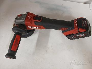 smerigliatrice milwaukee m18  