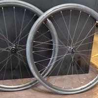 bontrager paradigm ruote strada