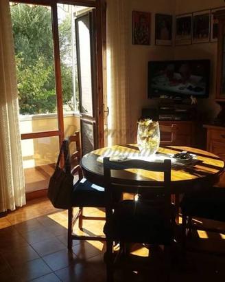 Villa di 78 m² con 4 locali e posto auto a Rosigna