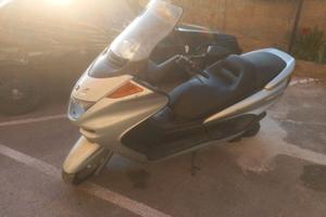 Yamaha majesty 250 2002