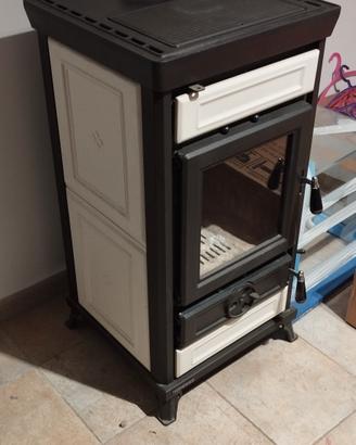 stufa a legna thermorossi modello ilaria 