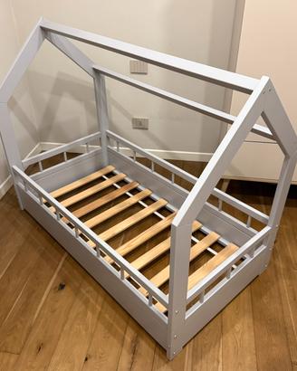 Letto a casetta per bambini 140x70 mai utilizzato