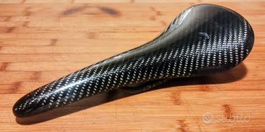 Sella Corsa AX Lightness, Carbonio, 73gr, Usata