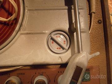 Giradischi/Fonovaligia vintage della Garis Electro