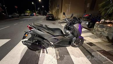 XMAX 125