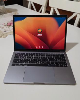 Macbook Pro (2017) come nuovo
Ssd 256Gb / Ram 8gb