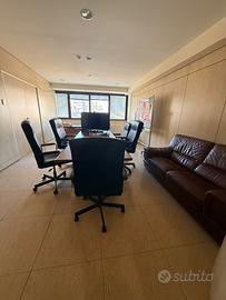 Mobili per ufficio perfette condizioni