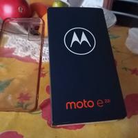 Cellulare Motorola e22i