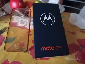 Cellulare Motorola e22i