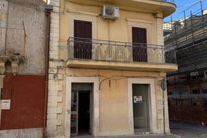 Locale Commerciale - Chiaramonte Gulfi