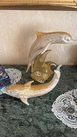 Scultura in vetro di murano con delfini