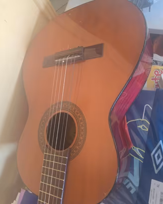 Chitarra Classica clarissa usata