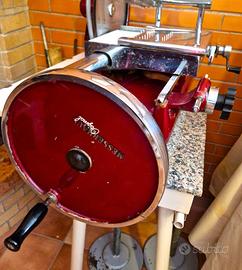 Affettatrice a volano – MESSERHAUS