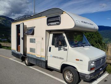 Camper mansardato