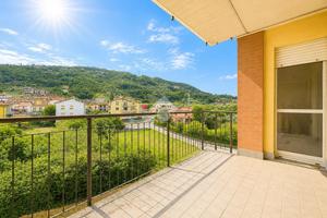 3 LOCALI A AULLA