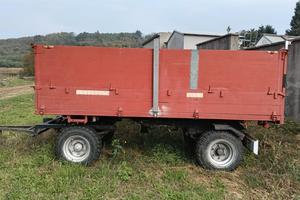 Rimorchio agricolo