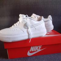 Scàrpe nike donna n39