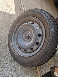 Pneumatici Goodyear invernali