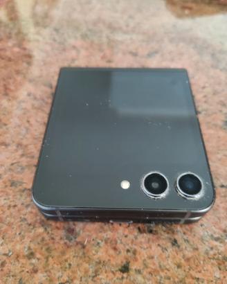 Samsung Galaxy Z Flip 5 512 Gb