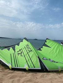 Kite Naish Pivot 12