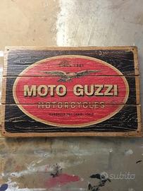 Riproduzione di stampe anticate su legno