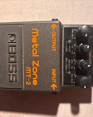 Boss metal zone mt-2