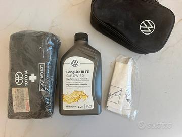 Olio Originale Wolkswagen + Kit Primo Soccorso